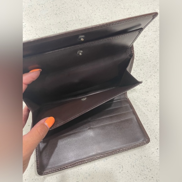 Louis Vuitton Epi Portefeuille Sarah Long Wallet (EC) - Picture 5 of 10